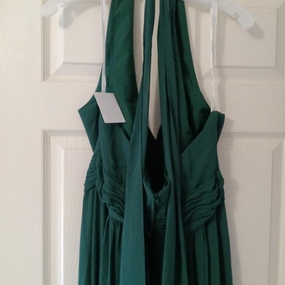 David’s Bridal Gown - Picture 3 of 3